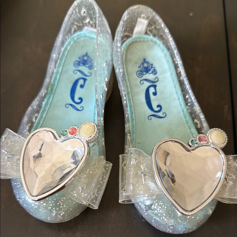 Disney princess light up shoes toddler approx 5.5 inch soles 🩷👑
